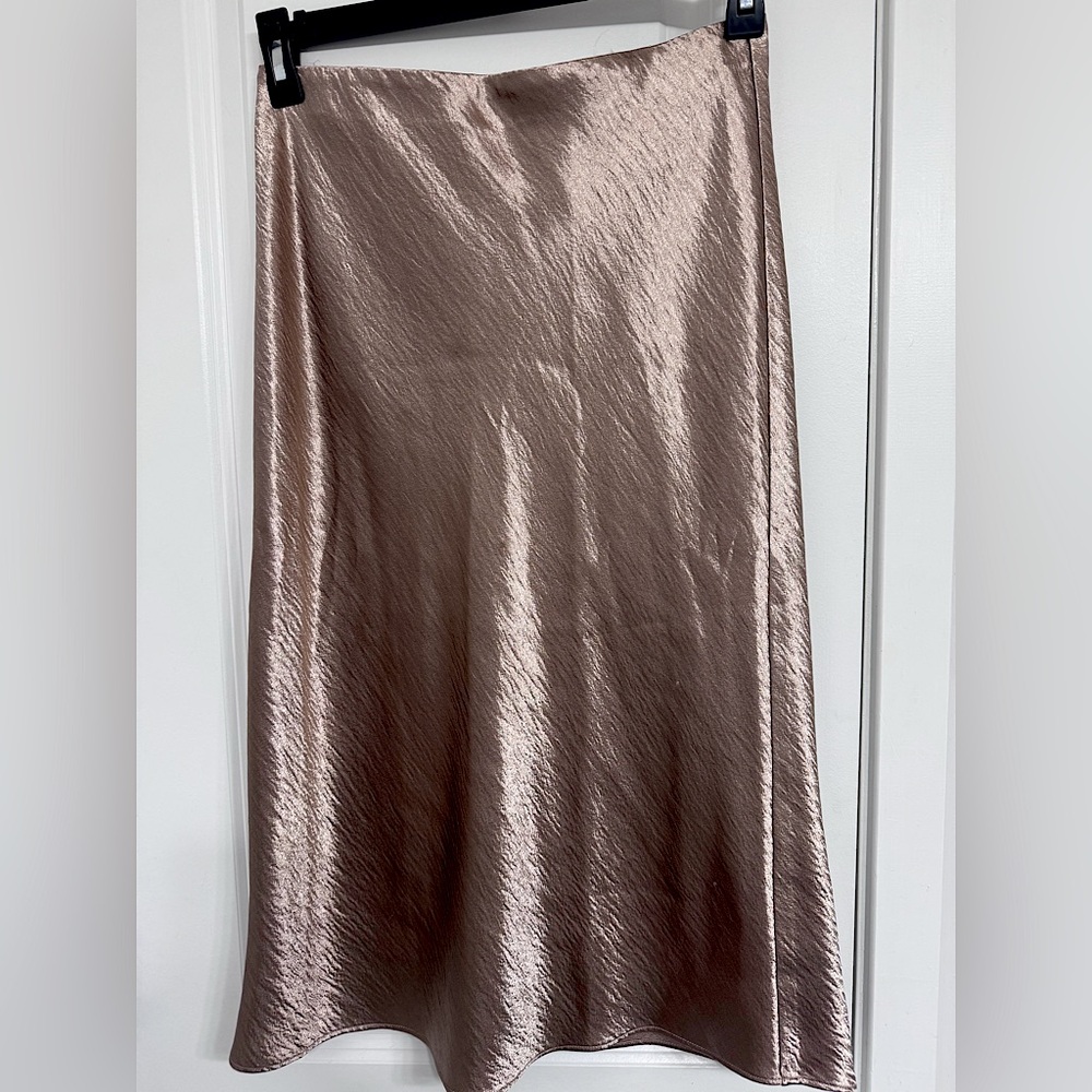 ✨ Banana Republic Petites Metallic Slip Skirt – Size M Petite | NWT ✨